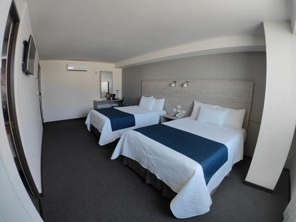 Kasa Hotel & Suites Irapuato Exterior foto