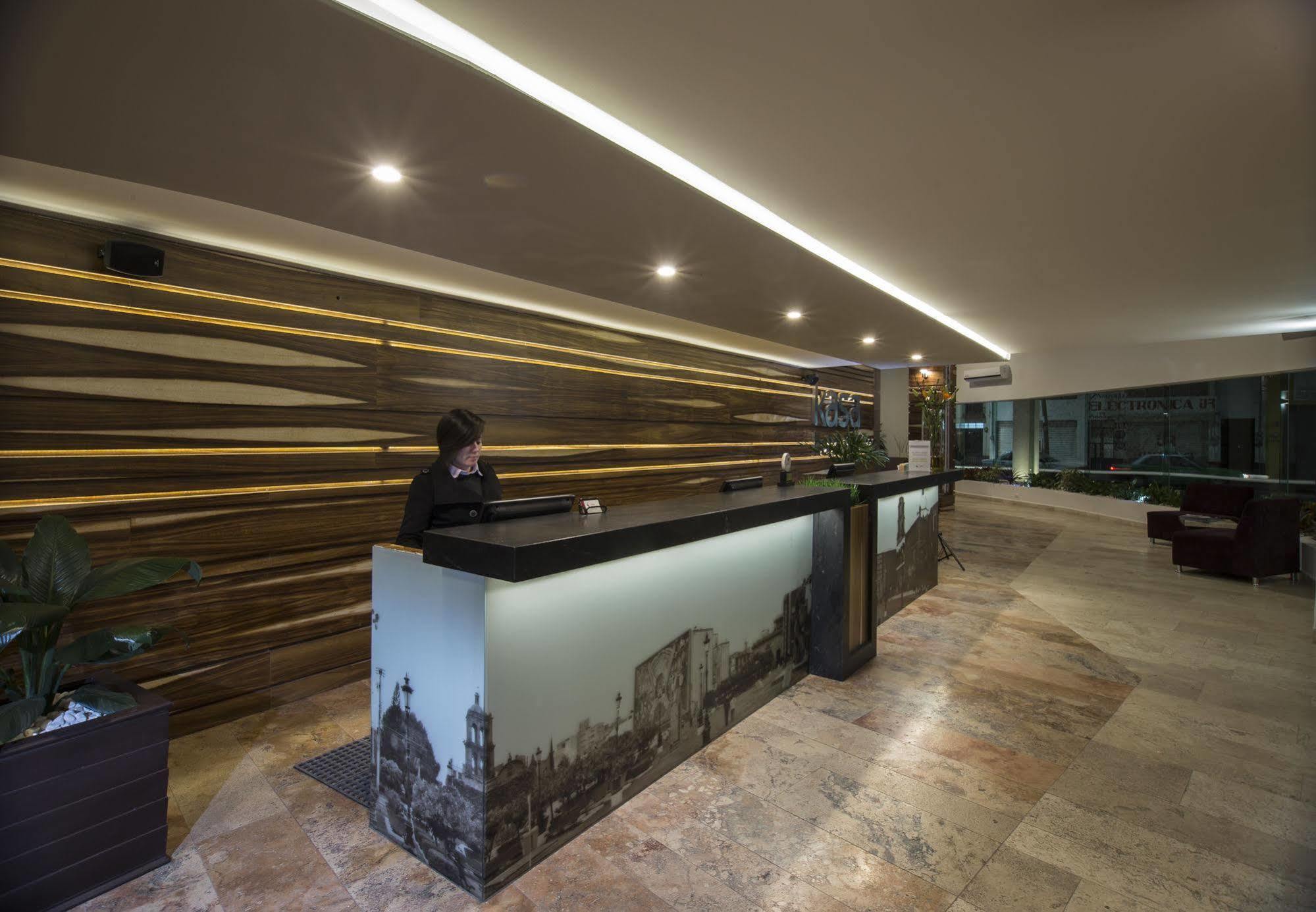 Kasa Hotel & Suites Irapuato Exterior foto